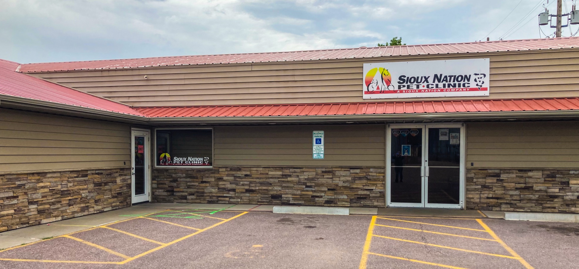 Sioux Nation Pet Clinic at 1806 N Cliff Ave, Sioux Falls SD